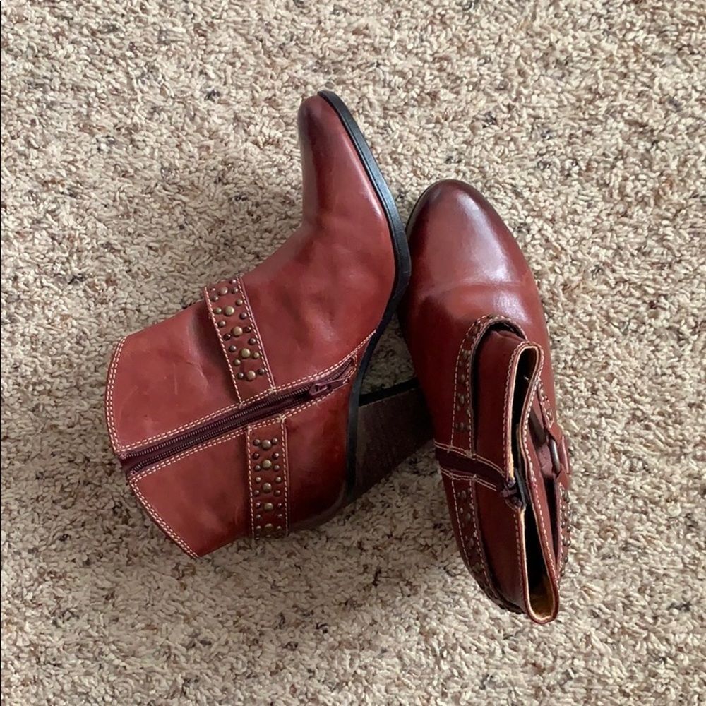 Leather boots! - Picture 3 of 6